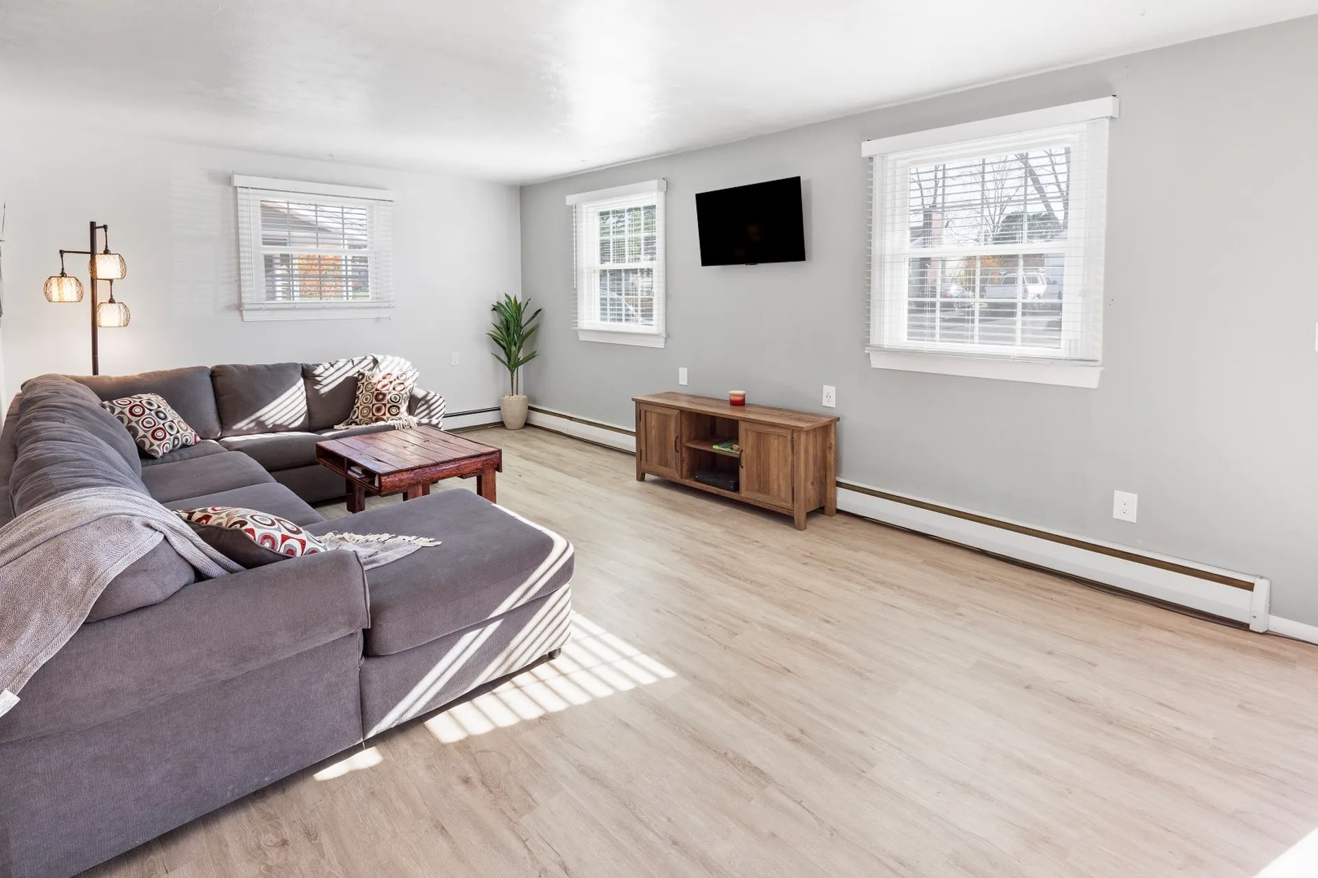 16 Middlebrook Road Dover NH 03820