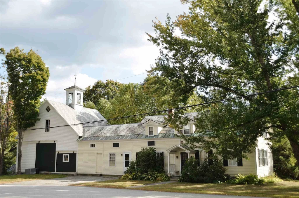 2 Glebe Road Westmoreland NH 03467
