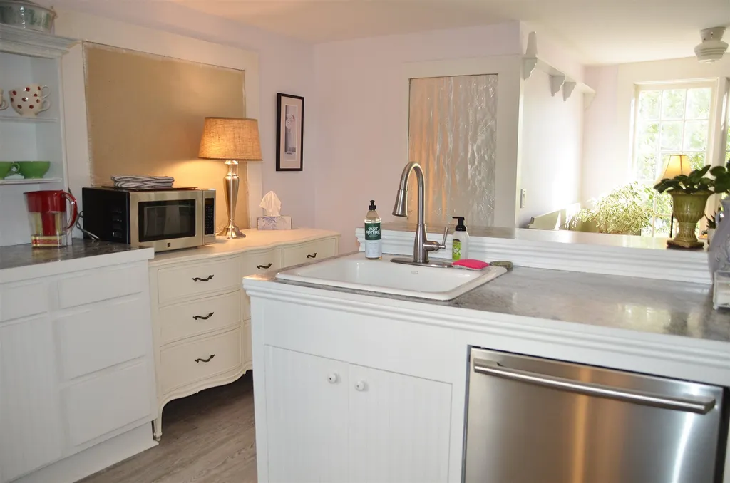 2 Glebe Road Westmoreland NH 03467