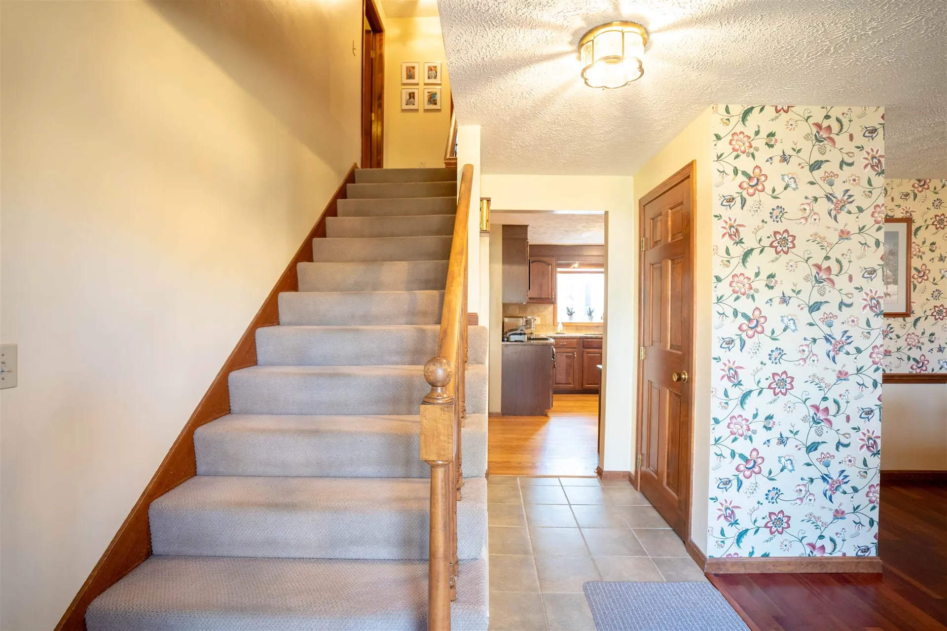 17 Meadowbrook Road Derry NH 03038