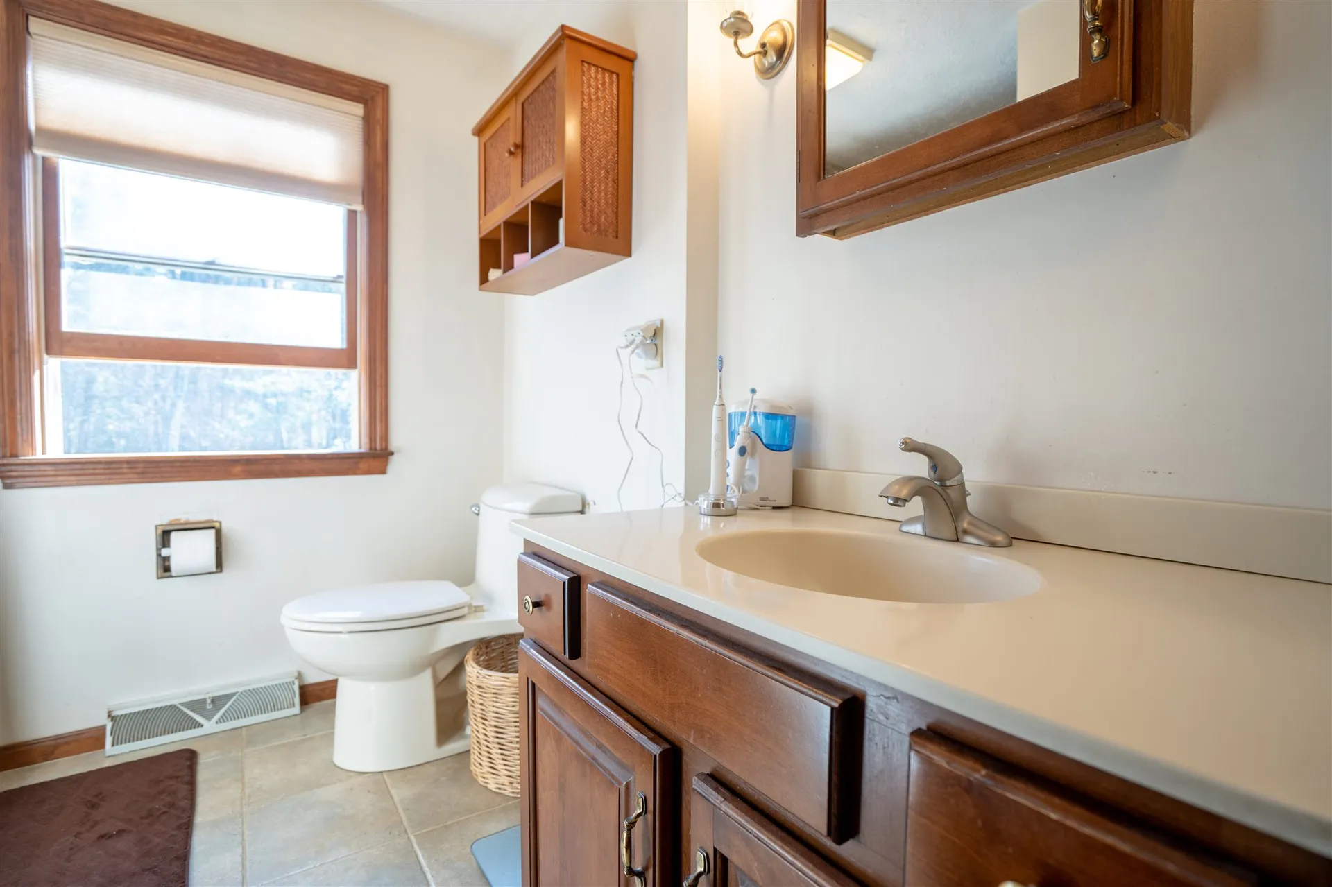 17 Meadowbrook Road Derry NH 03038
