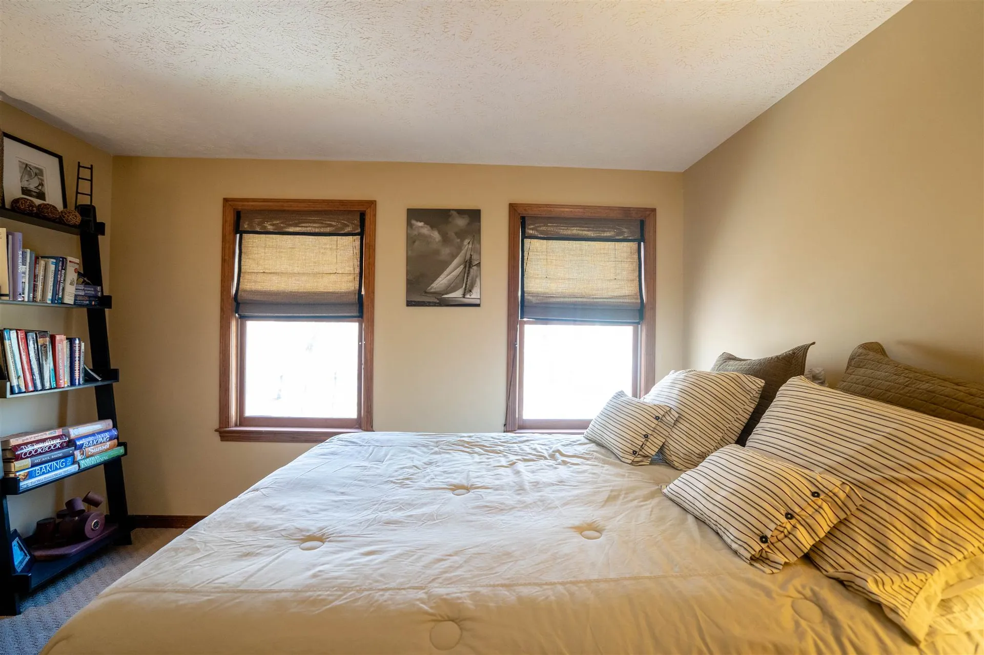 17 Meadowbrook Road Derry NH 03038