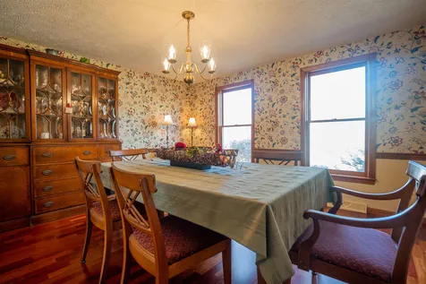 17 Meadowbrook Road Derry NH 03038