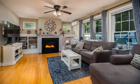 56 Pray Street Rochester NH 03868