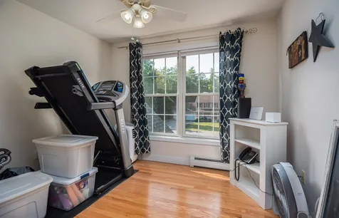 56 Pray Street Rochester NH 03868