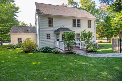 56 Pray Street Rochester NH 03868