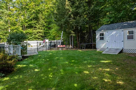 56 Pray Street Rochester NH 03868