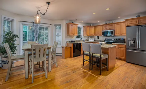 56 Pray Street Rochester NH 03868