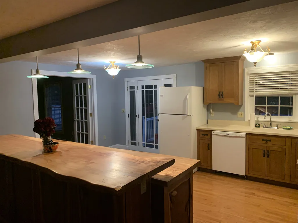 2 Homestead Lane Dover NH 03820