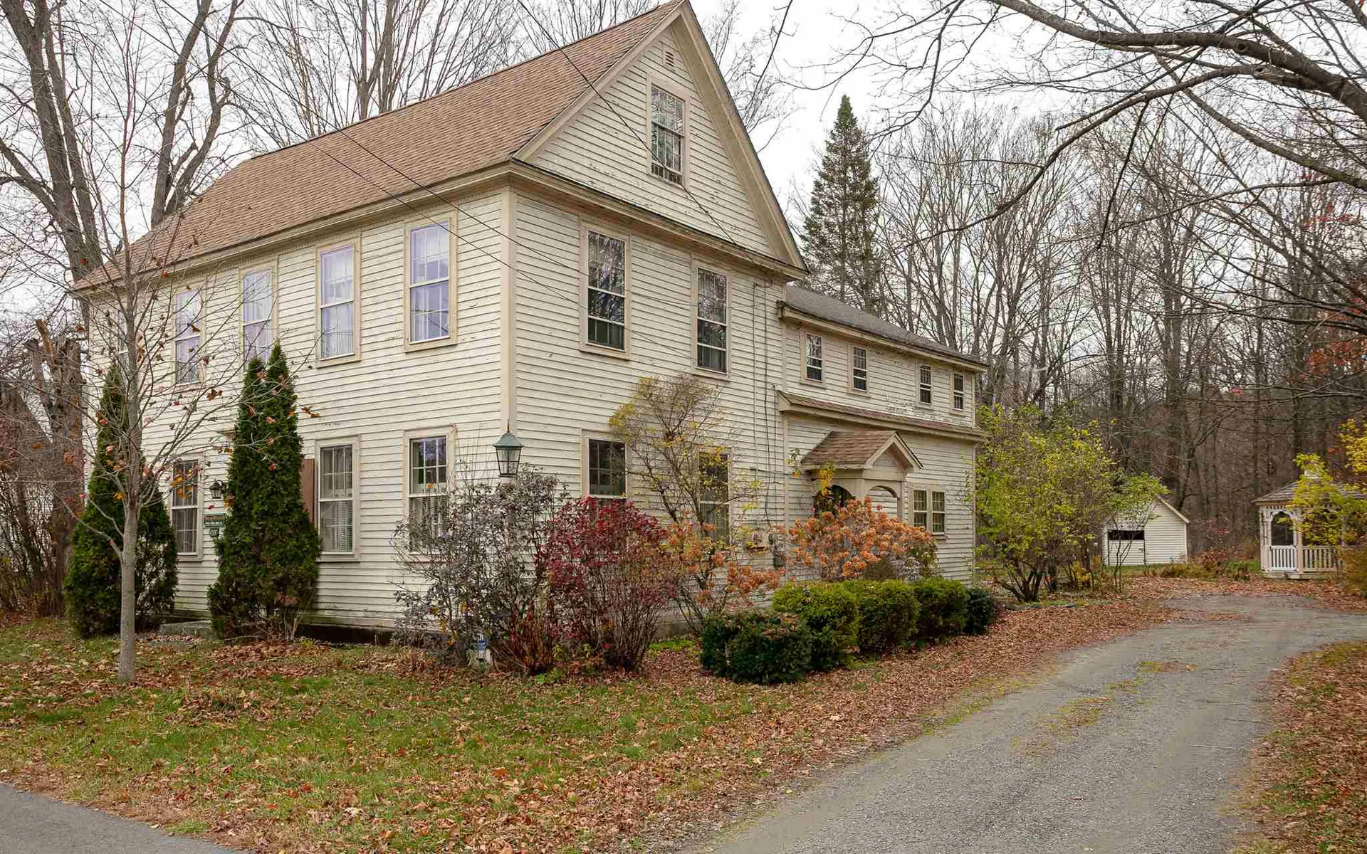 33 Main Street Charlestown NH 03603