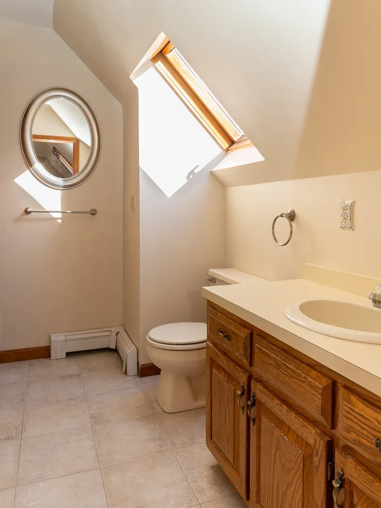 8 Kelsey Drive Durham NH 03824