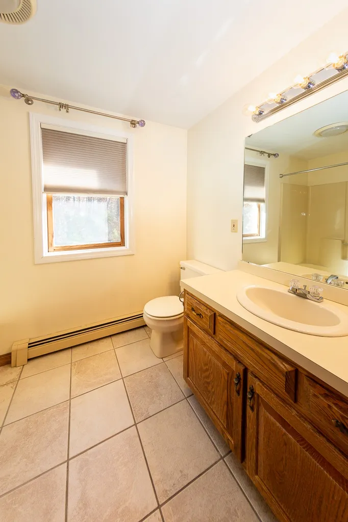 8 Kelsey Drive Durham NH 03824