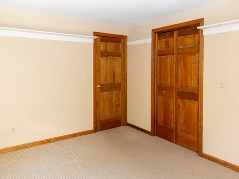 8 Kelsey Drive Durham NH 03824