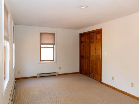 8 Kelsey Drive Durham NH 03824