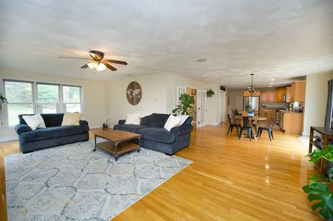 31 Pollard Road Plaistow NH 03865