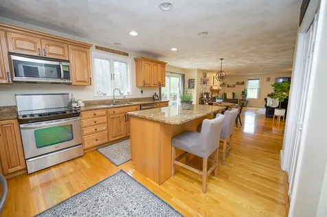 31 Pollard Road Plaistow NH 03865