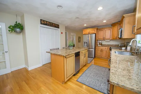 31 Pollard Road Plaistow NH 03865