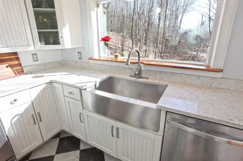 628 South Wardsboro Road Newfane VT 05345