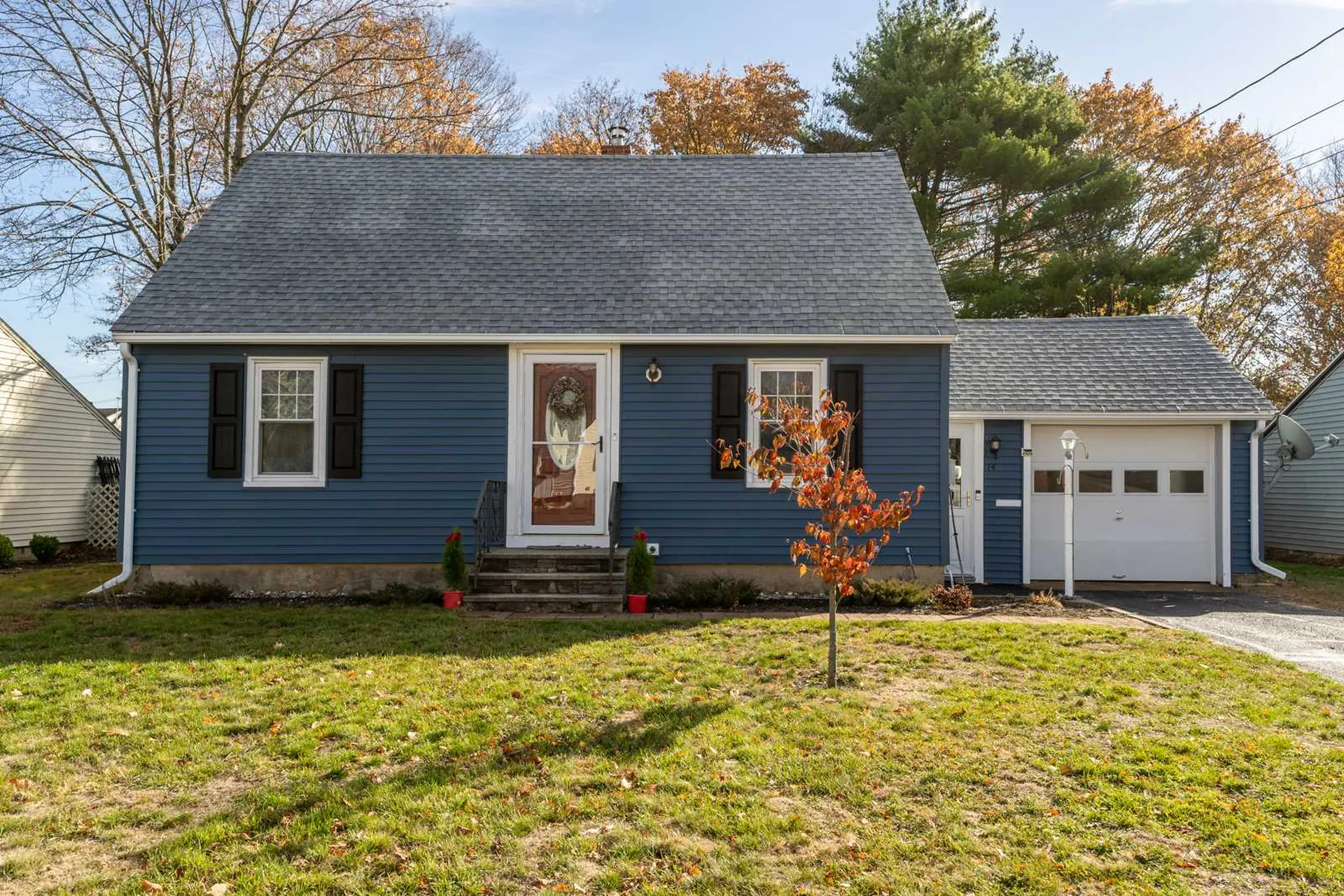 14 Lyons Street Rochester NH 03867