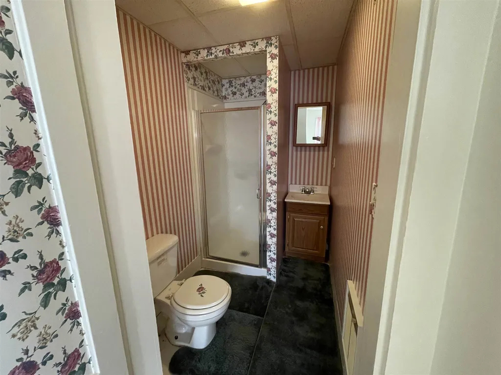 19 Belknap Street Laconia NH 03246