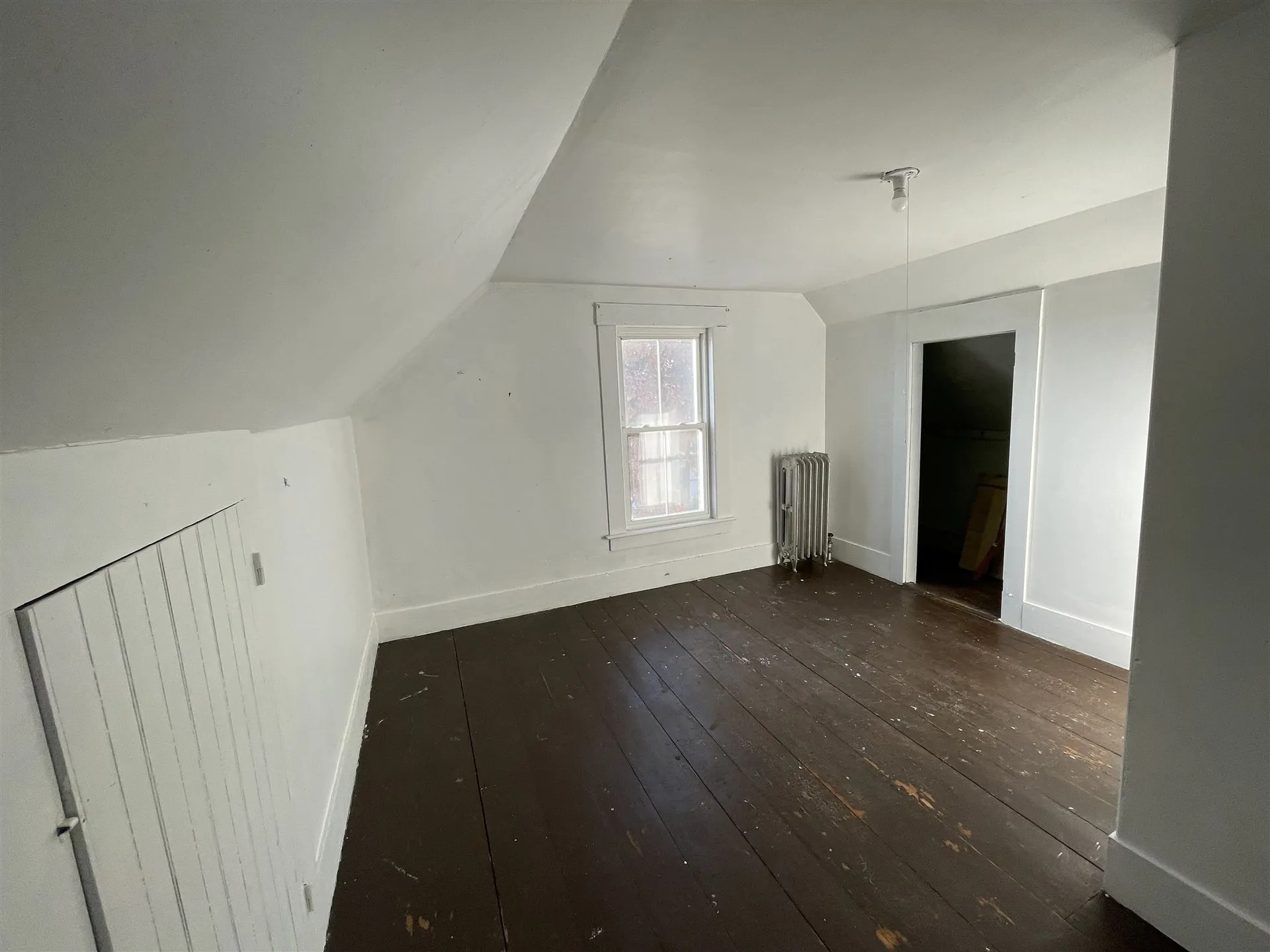 19 Belknap Street Laconia NH 03246