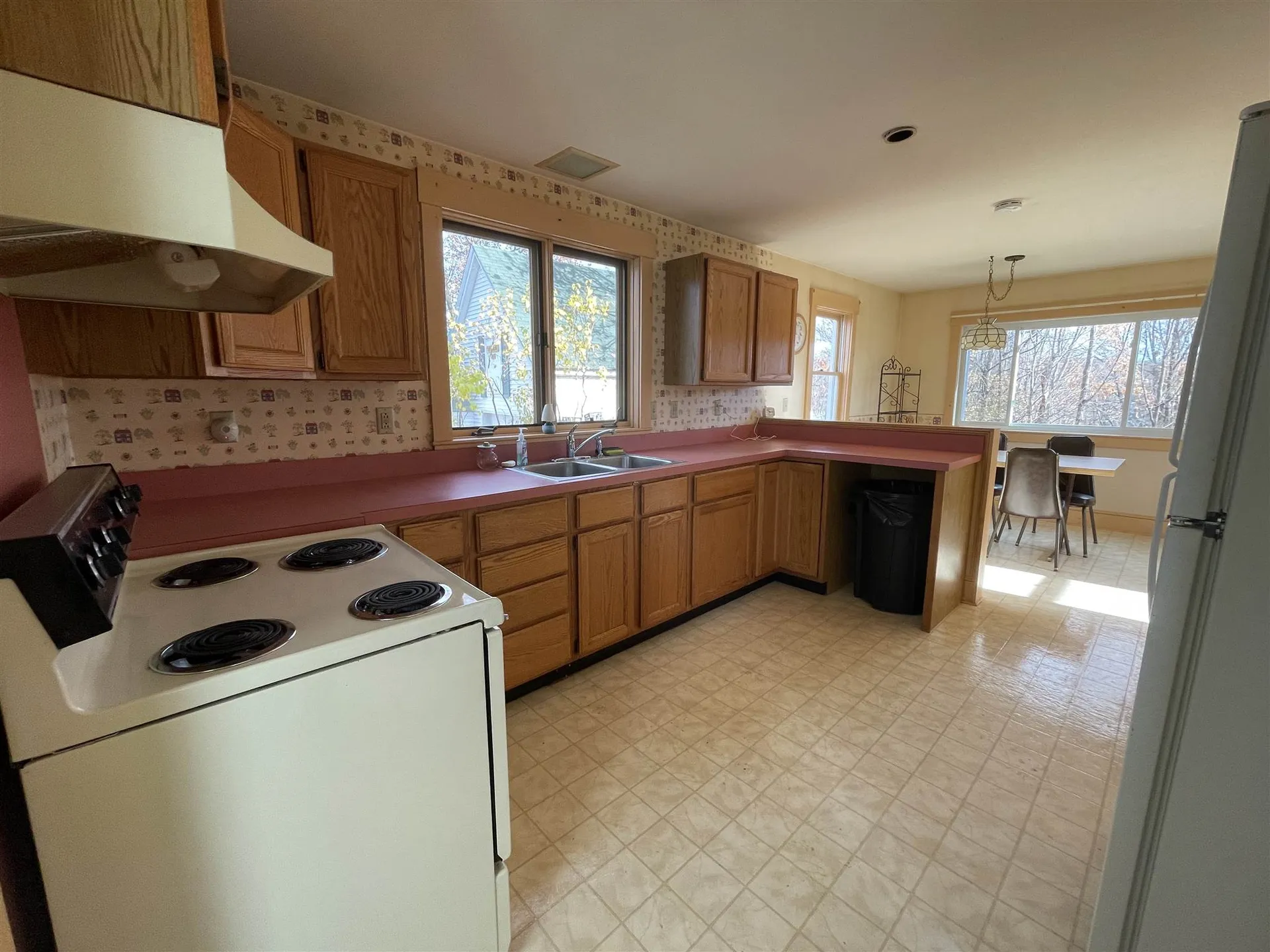 19 Belknap Street Laconia NH 03246