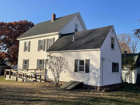 19 Belknap Street Laconia NH 03246