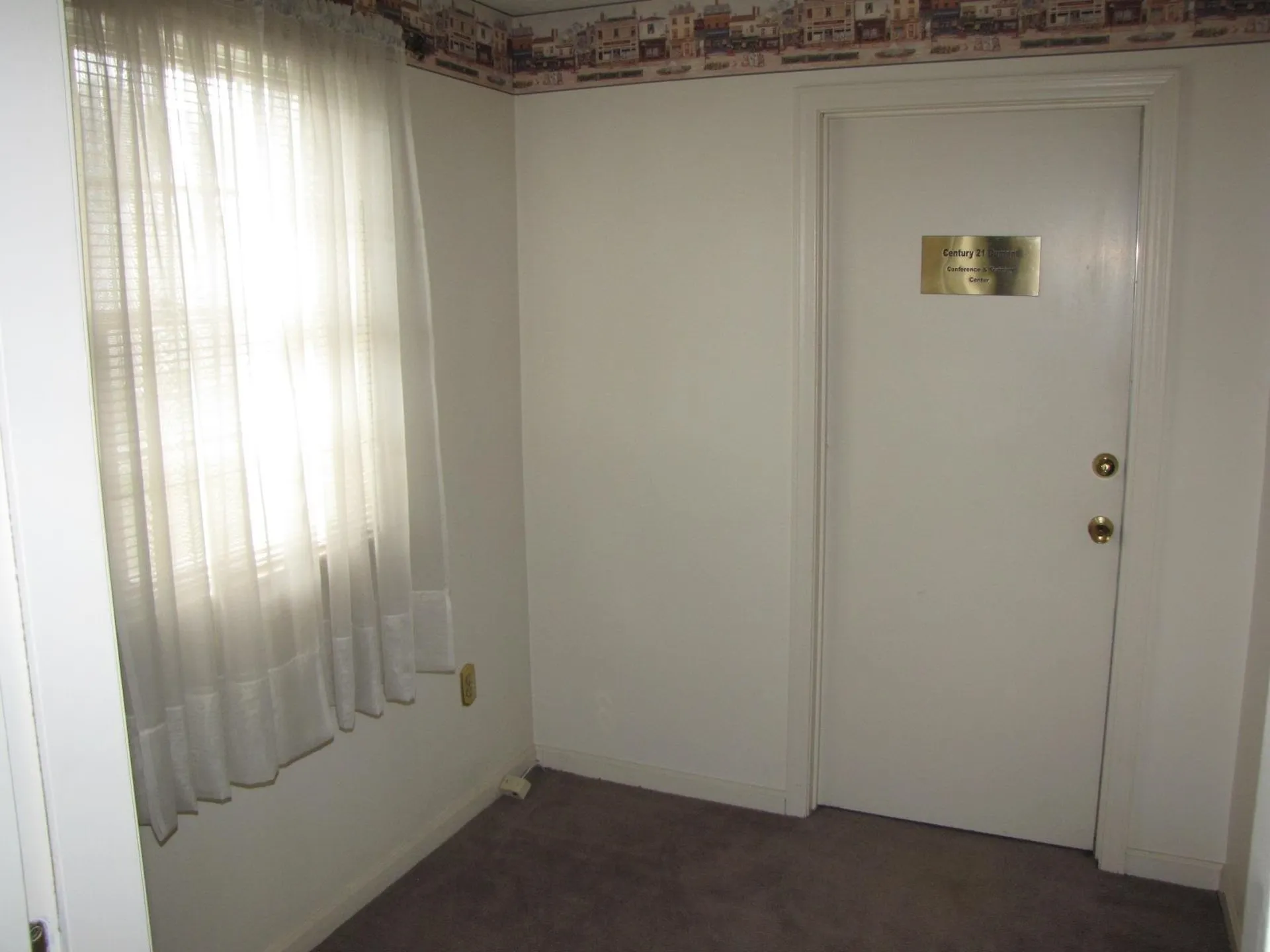 1100 Valley Street Manchester NH 03103