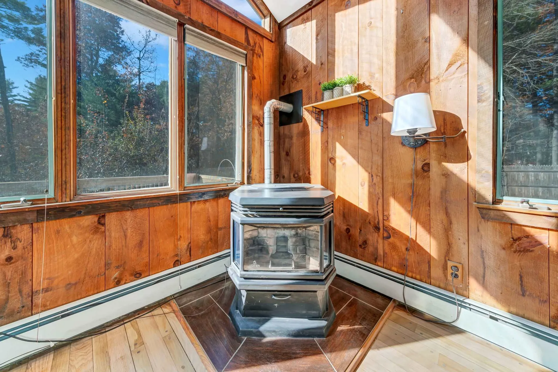 20 Rock Pond Road Windham NH 03087