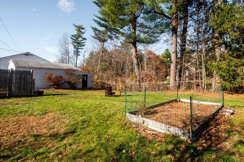 2 Tuttle Lane Dover NH 03820