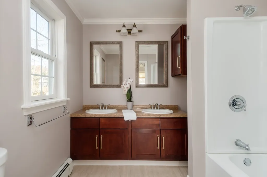 2 Tuttle Lane Dover NH 03820