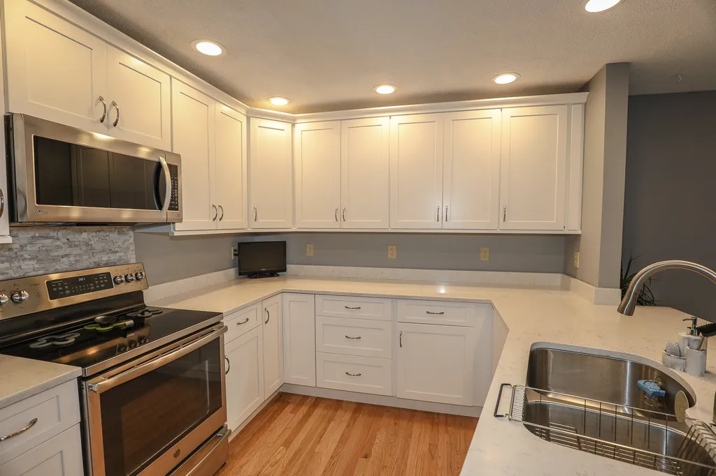 63 Nestledown Drive Laconia NH 03246