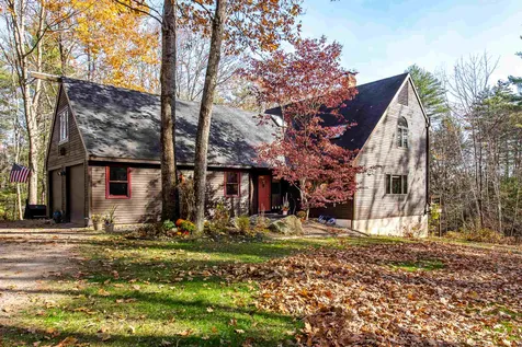 81 Glen Hill Road Dover NH 03820