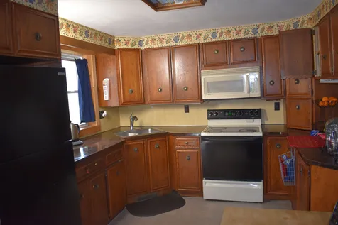 36 Crown Point Road Rochester NH 03867