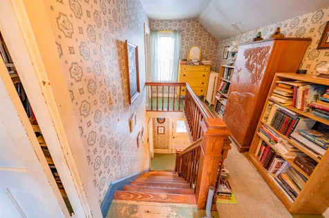872 Falls Road Shelburne VT 05482