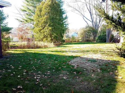 4 Winston Avenue Dover NH 03820