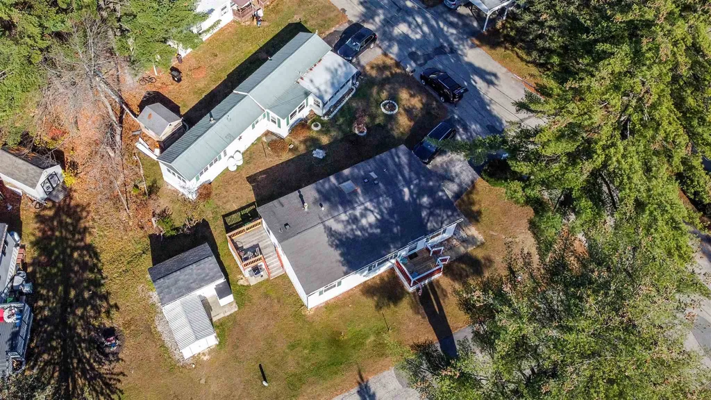12 Dart Street Hooksett NH 03106