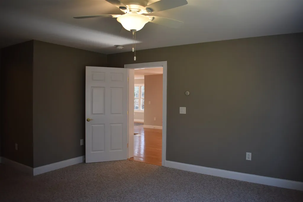 106 Kluge Road Enfield NH 03748