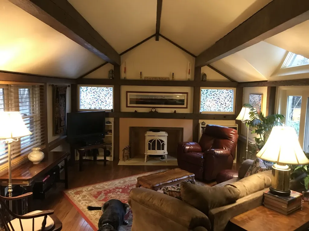 320 Jay Hill Road Hartford VT 05001