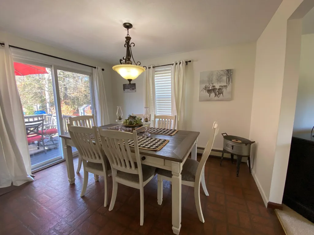 22 Juniper Street Rochester NH 03867
