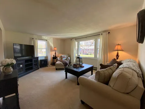 22 Juniper Street Rochester NH 03867