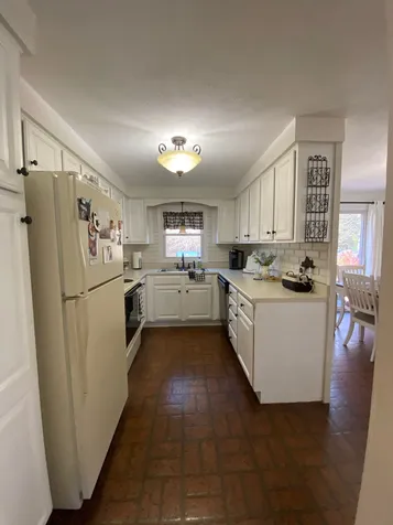 22 Juniper Street Rochester NH 03867