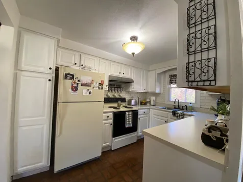 22 Juniper Street Rochester NH 03867