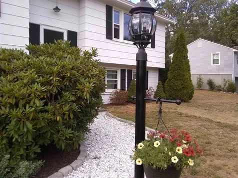 22 Juniper Street Rochester NH 03867