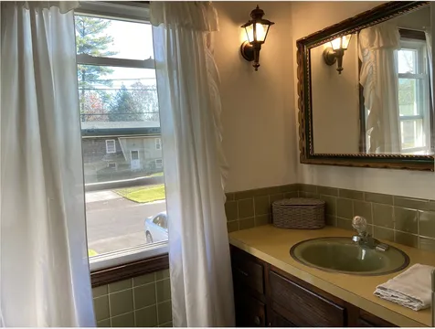 22 Juniper Street Rochester NH 03867