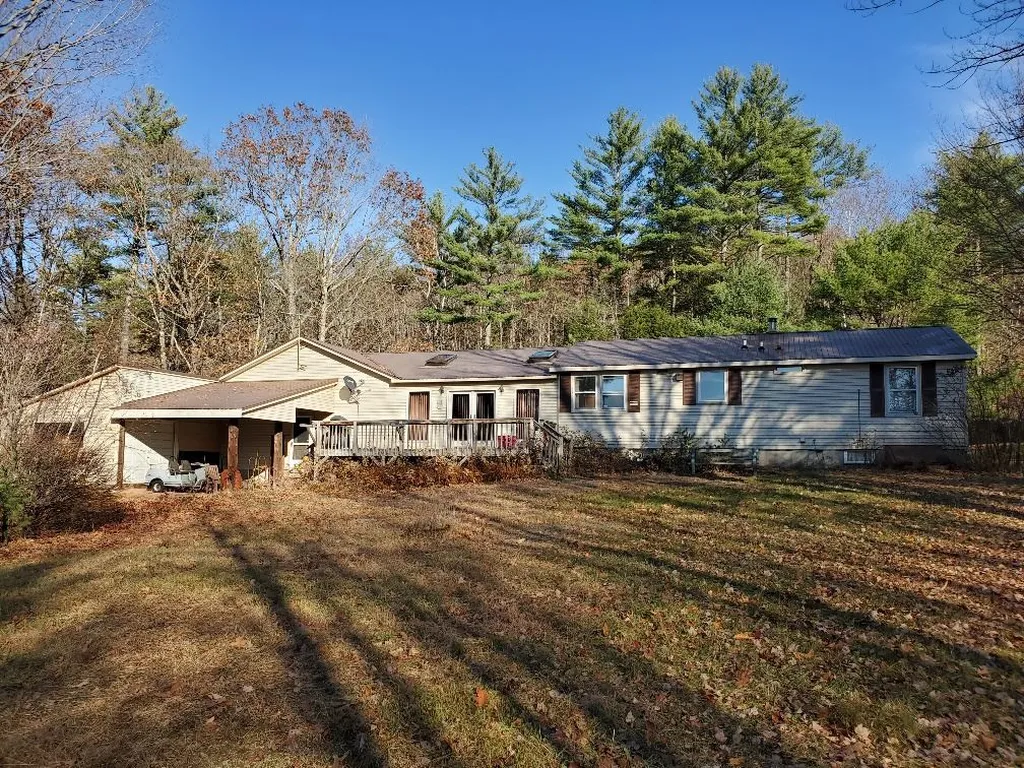 306 Huckleberry Road New Hampton NH 03256