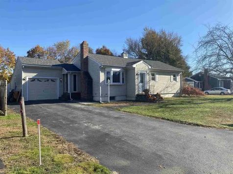 9 Bagnell Avenue Salem NH 03079