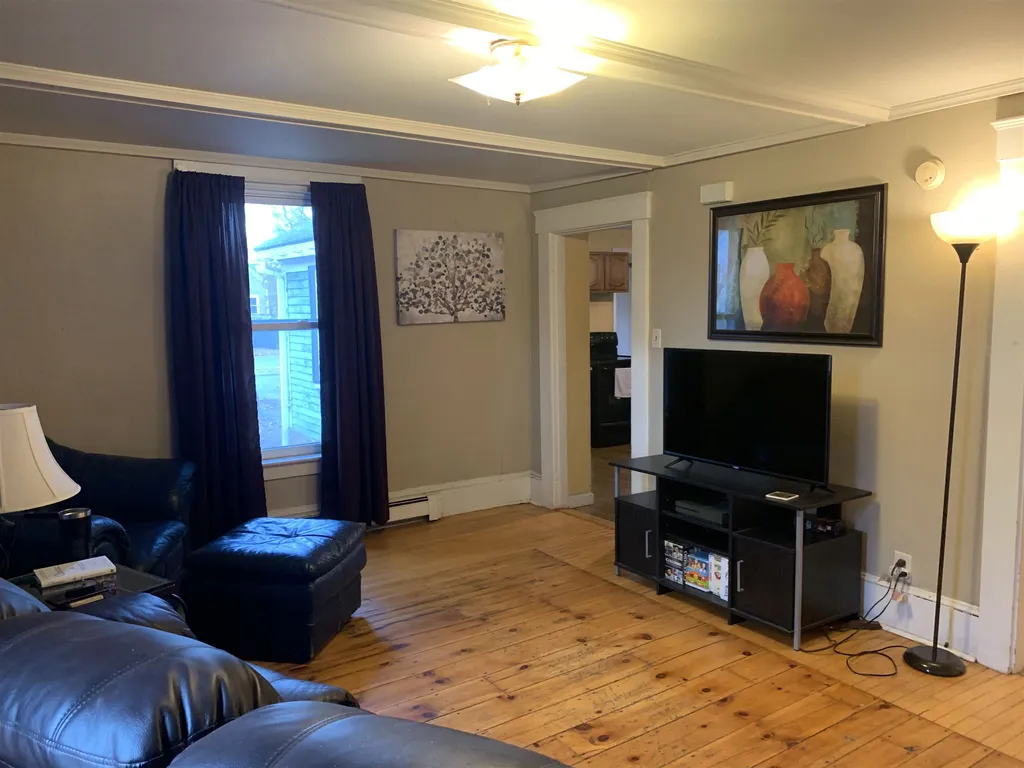 2 Pleasant Street Rochester NH 03867