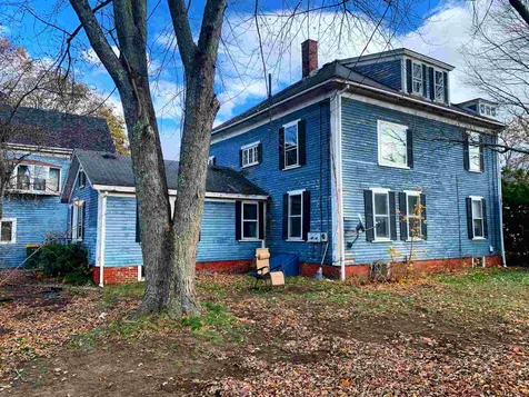 2 Pleasant Street Rochester NH 03867