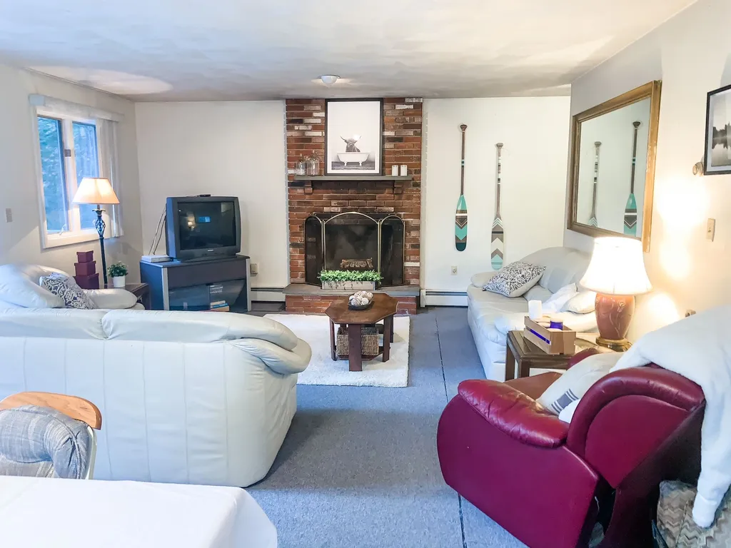 54 Tamworth Trail Barnstead NH 03225